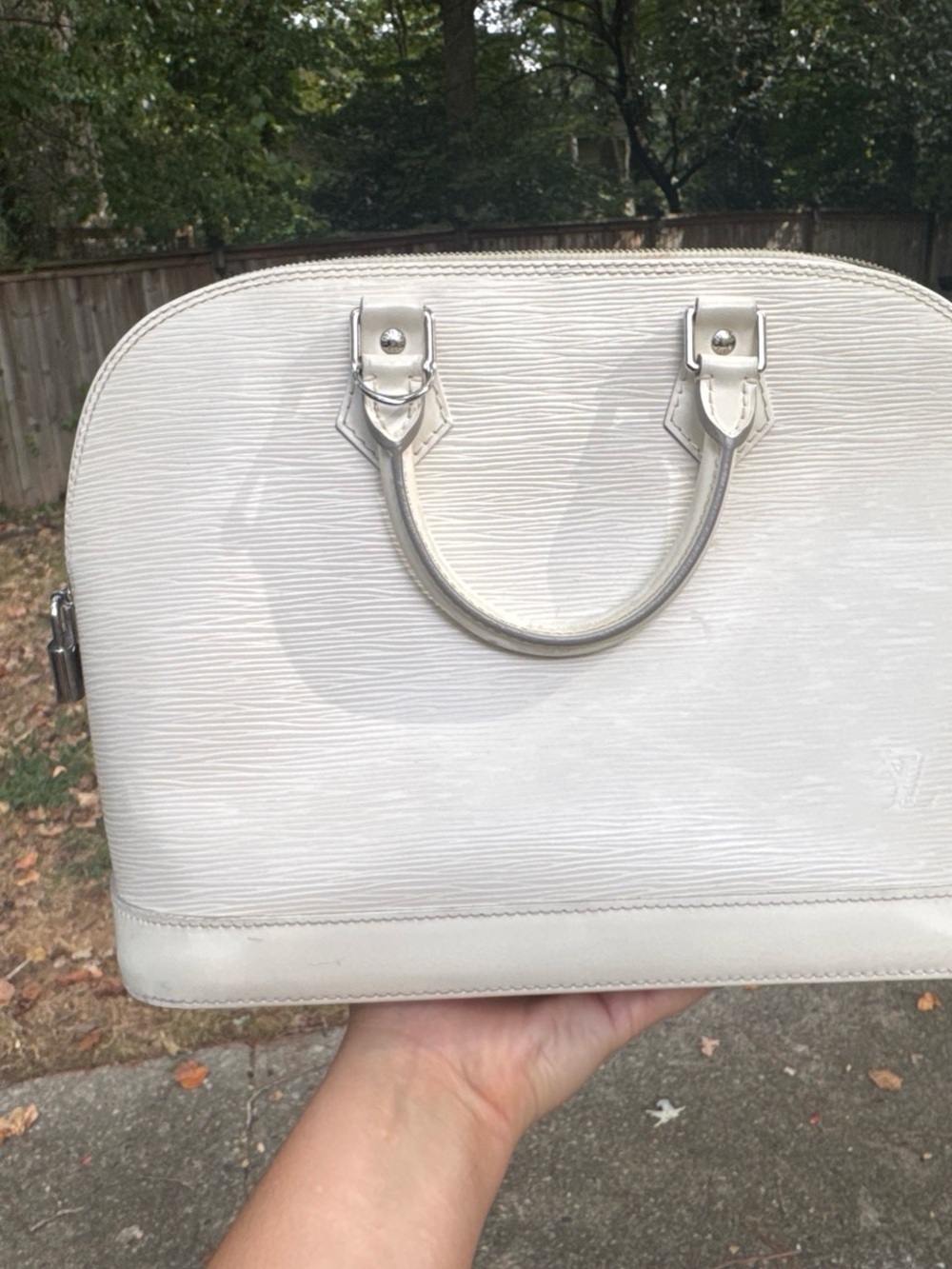 Louis Vuitton Ivory Epi Leather